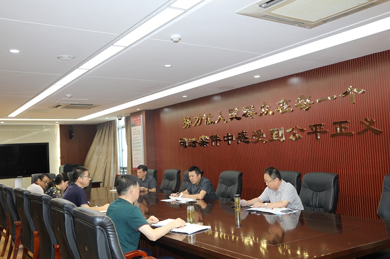 明光法院召開黨組會傳達市疫情防控指揮部最新部署要求