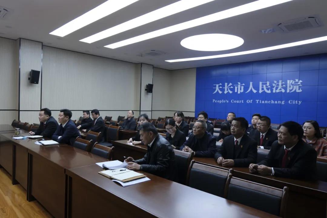 姜维安参加支部组织生活会