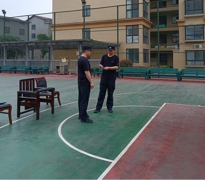 临湘法院：开展司法警察警务实战化训练