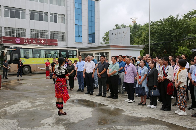 全国、省人大代表、政协委员、特约监督员到..