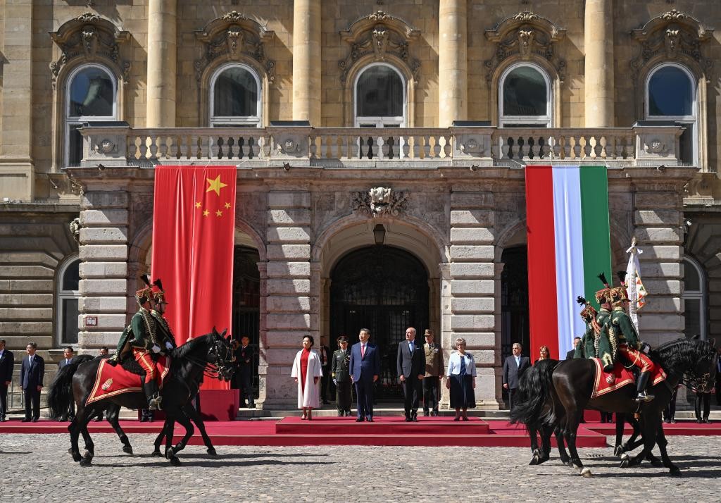 习近平主席欧洲之行发出和平、团..